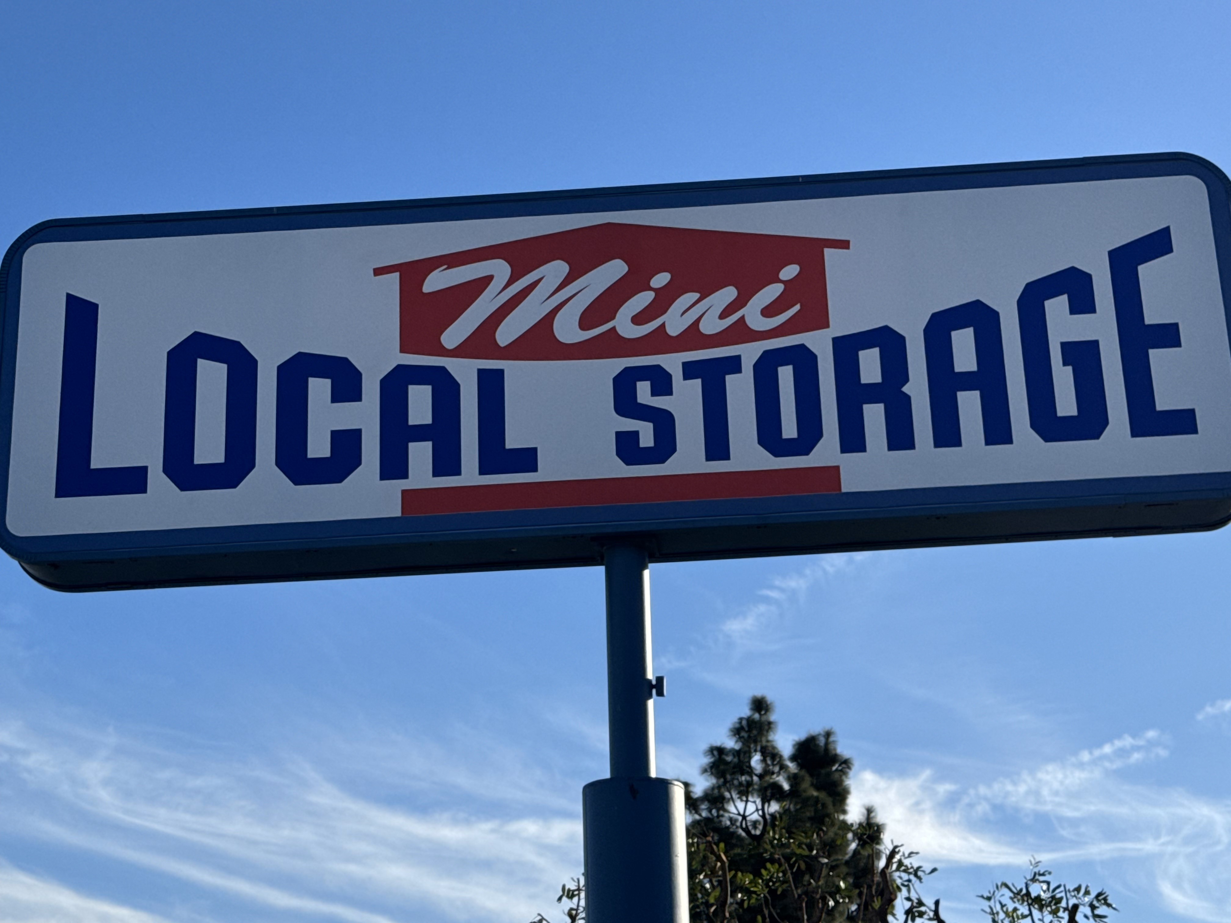 Sign-Mini Local Storage, Stanton